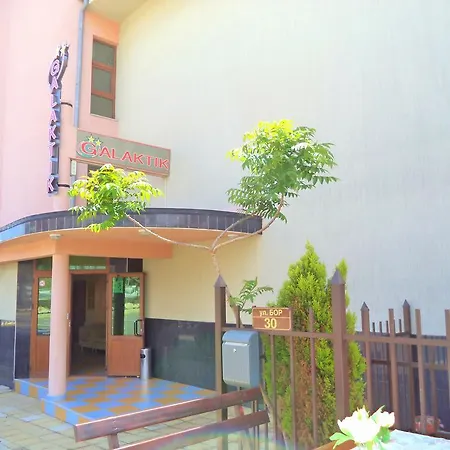 بيت ضيافة Galaktik